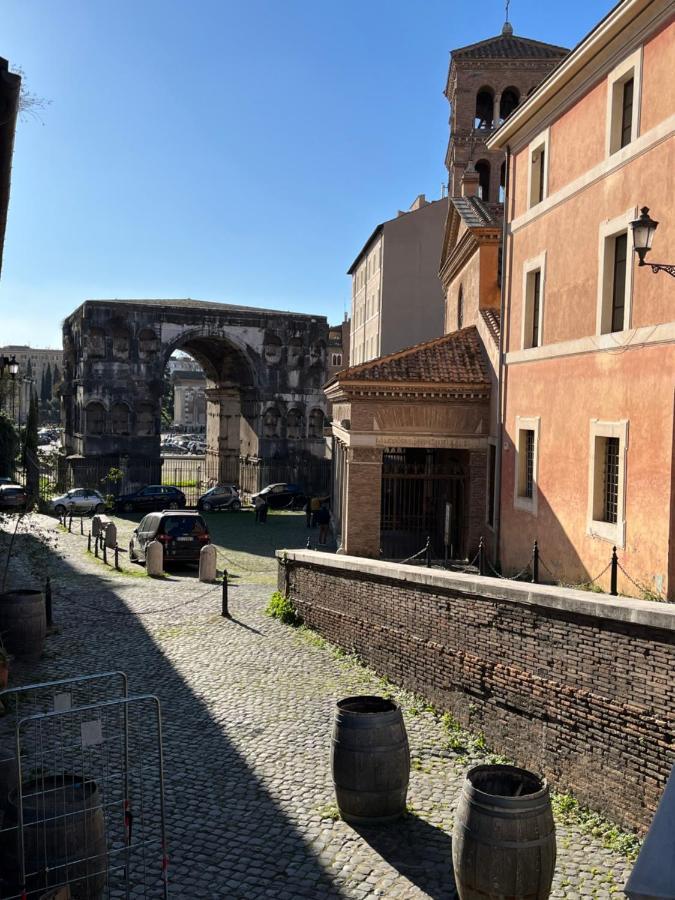 Shabby Roman Studio- Ai Fori Imperiali Εξωτερικό φωτογραφία